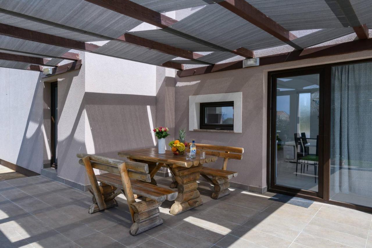 Bobo Family House With Pool Villa Vodnjan Buitenkant foto